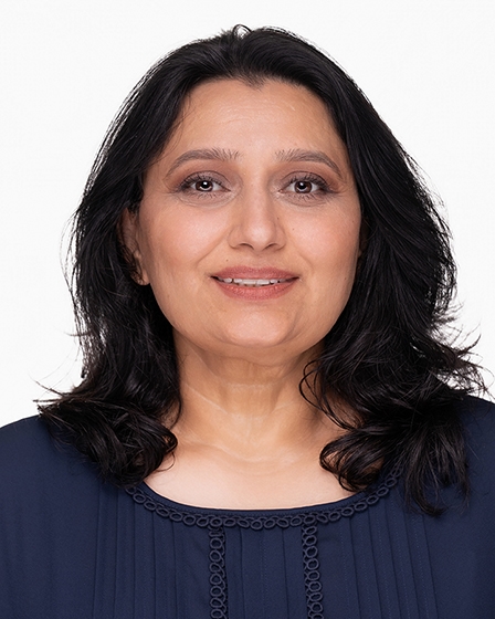 Lopa Modi, MD Headshot