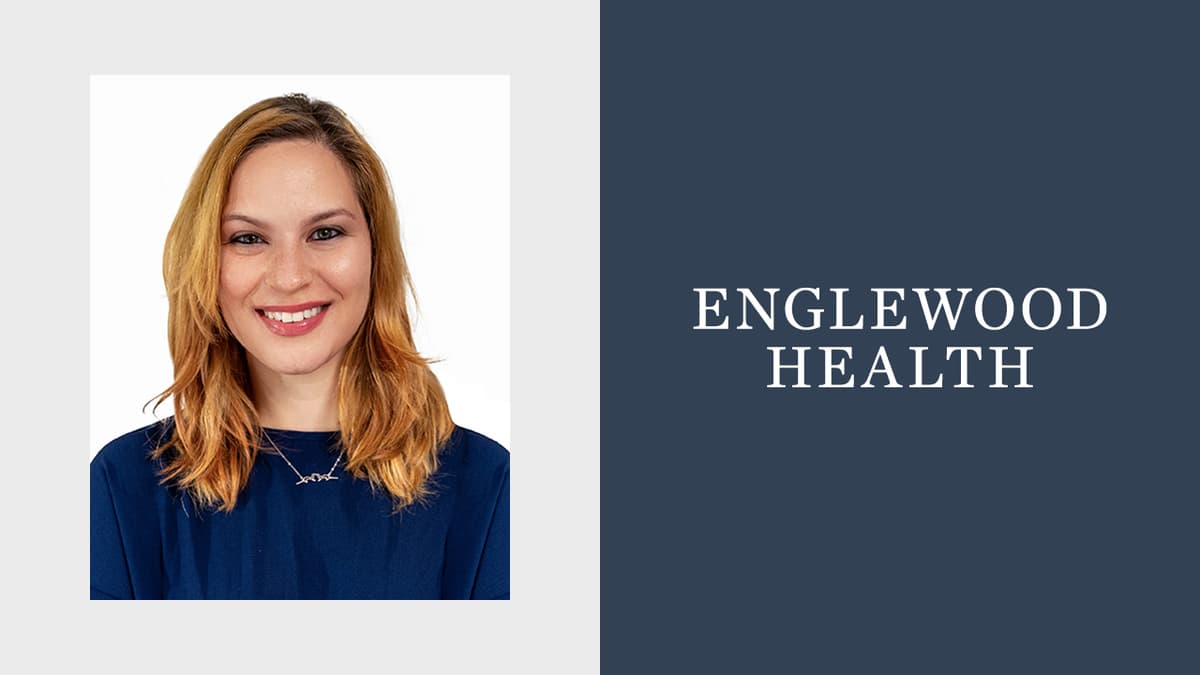 Empiece vídeo: UTIs, Hormones & Prostate Health: What a Urologist Wants You to Know