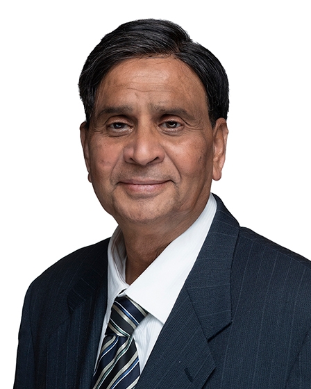 Shaik Abubakar, MD Headshot