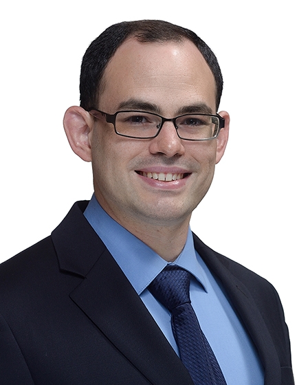 Edward Amador, MD Headshot