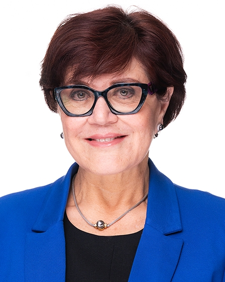 Laura Monica Chavez, DO Headshot