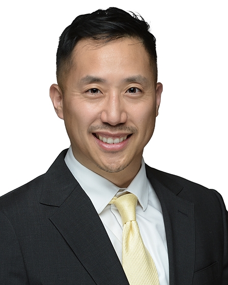 Jonathan Hugo, MD Headshot