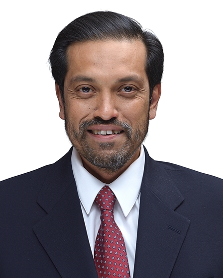 Musaid Khan, MD Headshot