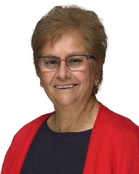 Savita Khosla, MD Headshot